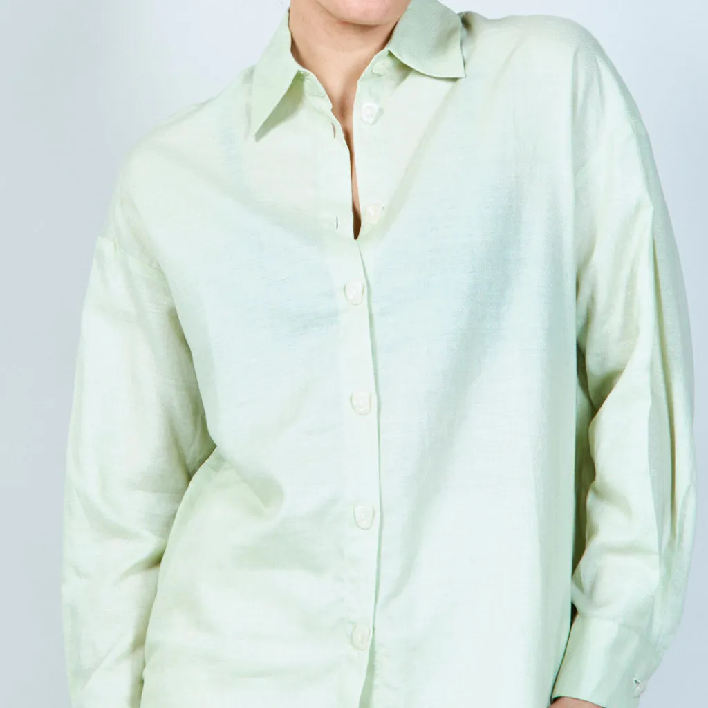 Airy linen button-up shirt wholesale