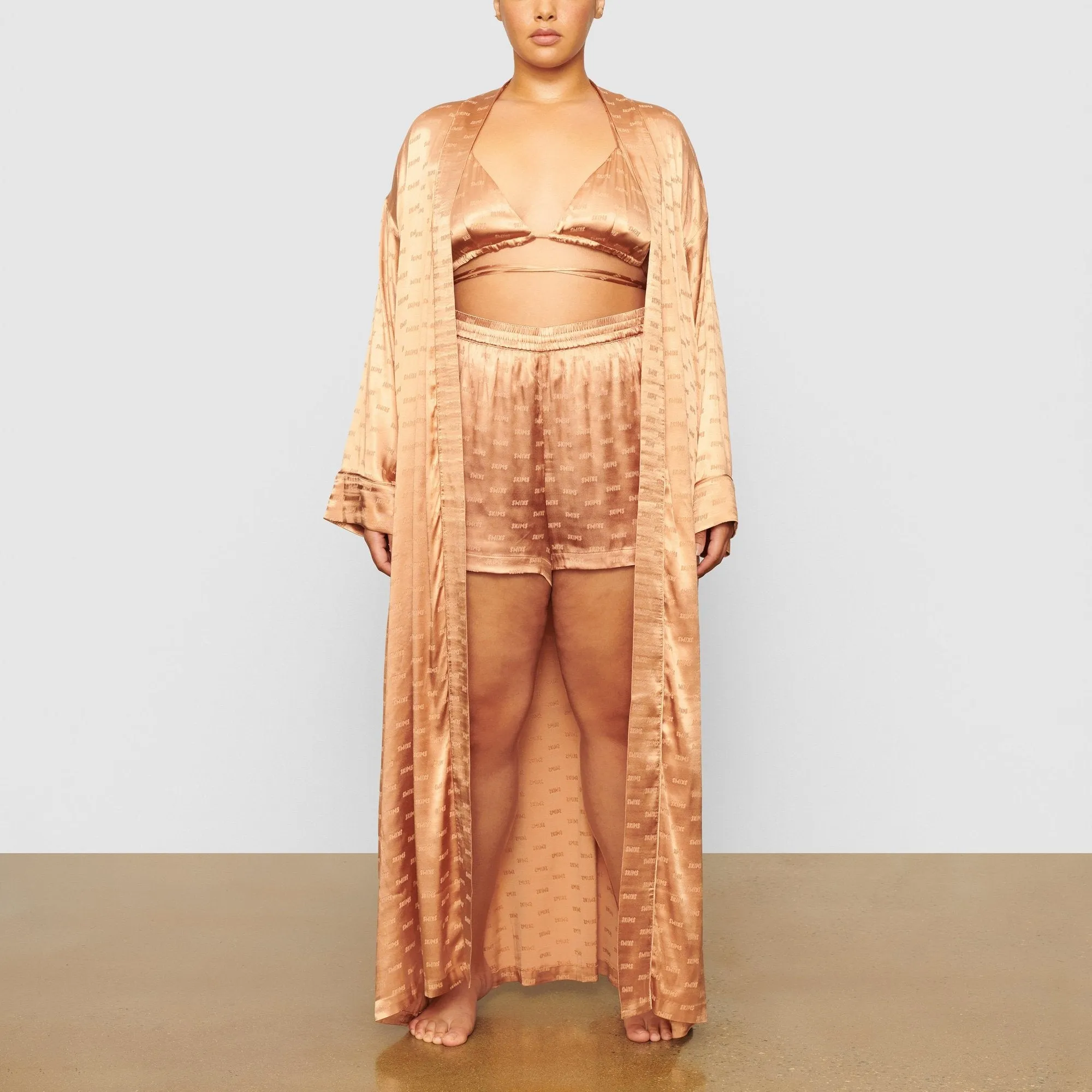 JACQUARD LONG ROBE | OCHRE