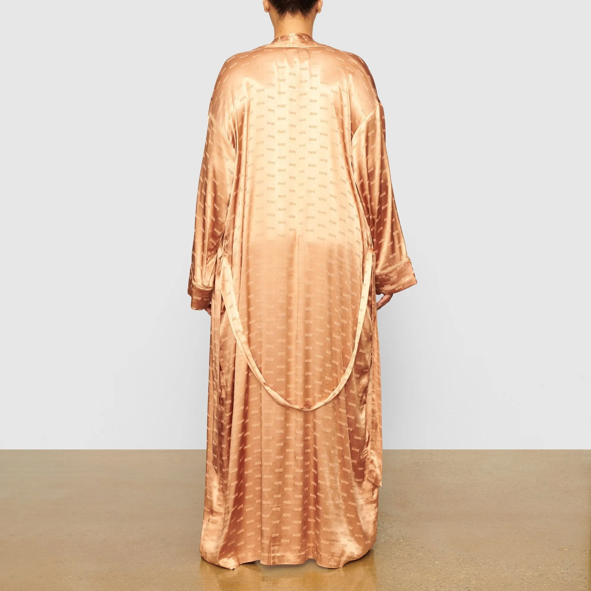 JACQUARD LONG ROBE | OCHRE