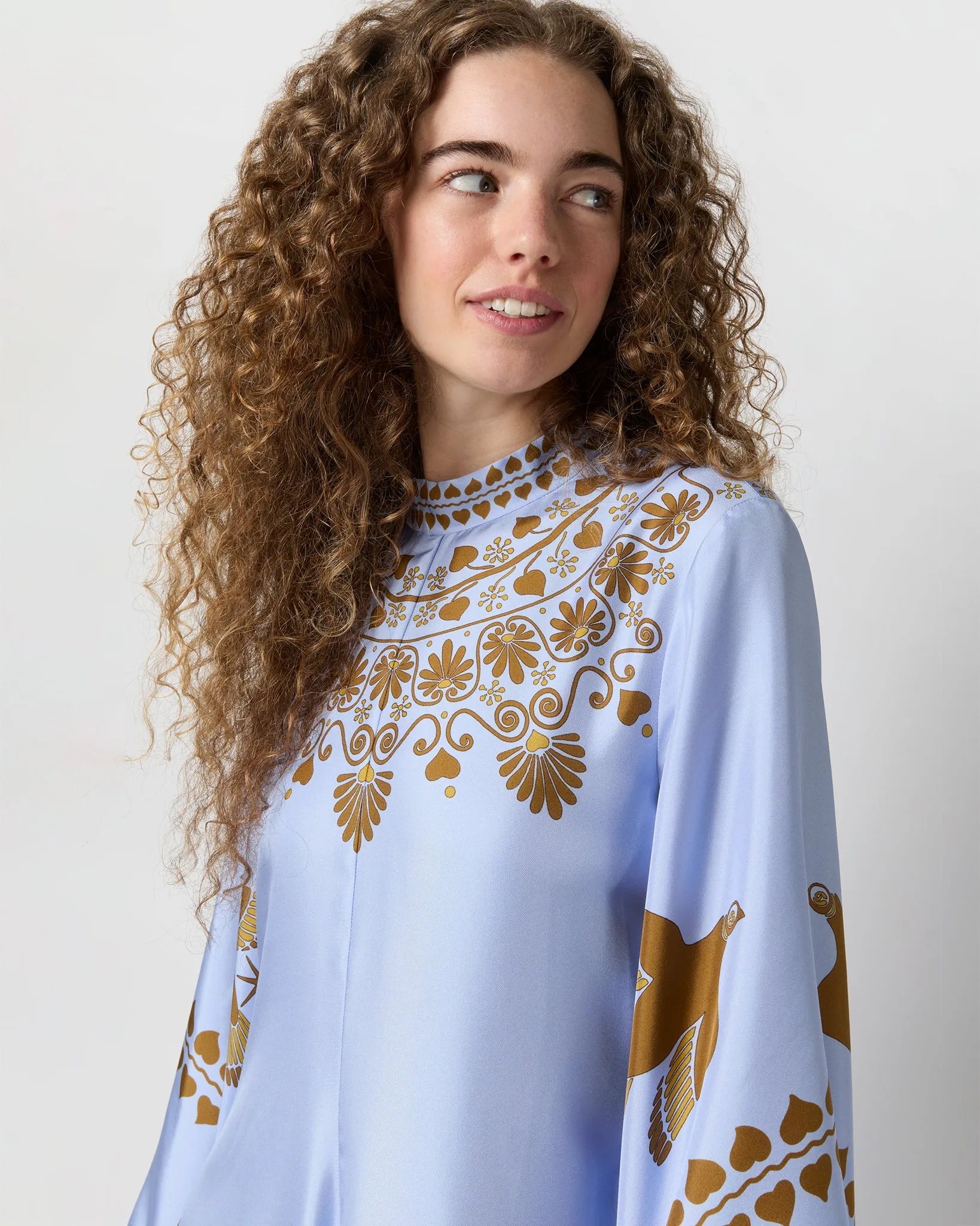 Magnifico Dress in Light Blue Olympus Placée Silk Twill