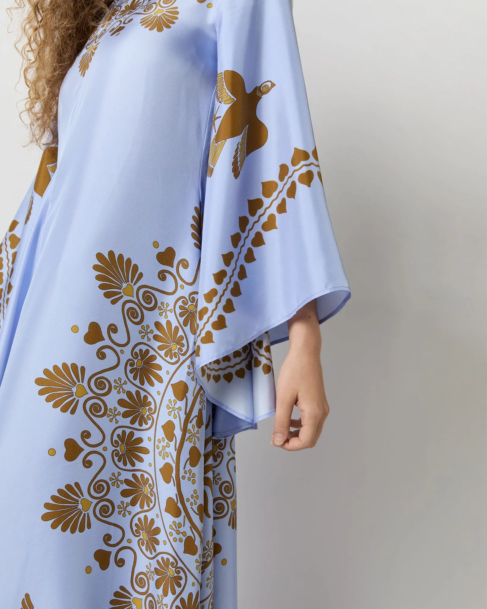 Magnifico Dress in Light Blue Olympus Placée Silk Twill